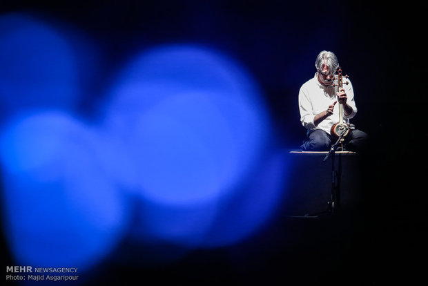 Kayhan Kalhor, Rembrandt Trio jointly perform in Tehran