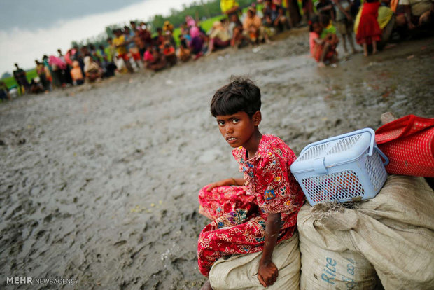 Rohingya Müslümanlarının soykırımdan kaçışı