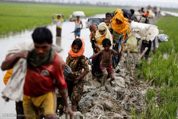 Rohingya Müslümanlarının soykırımdan kaçışı