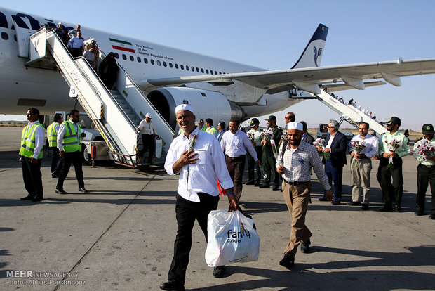 Hajj pilgrims return Iran