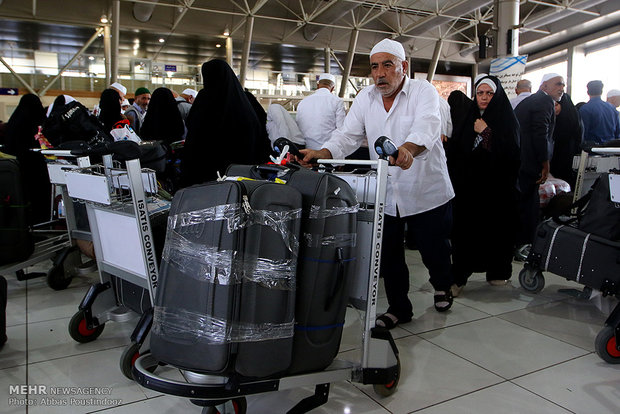 Hajj pilgrims return Iran