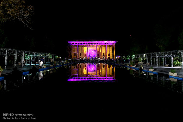 Nazeris stage concert in Isfahan