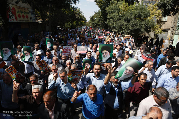 راهپیمایی مردم همدان در محکومیت جنایات علیه مسلمانان میانمار