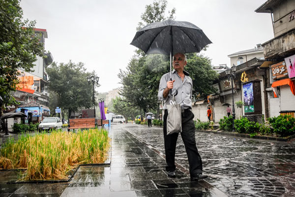 باران به سیستان رسید/ترافیک در آزادراه کرج-قزوین