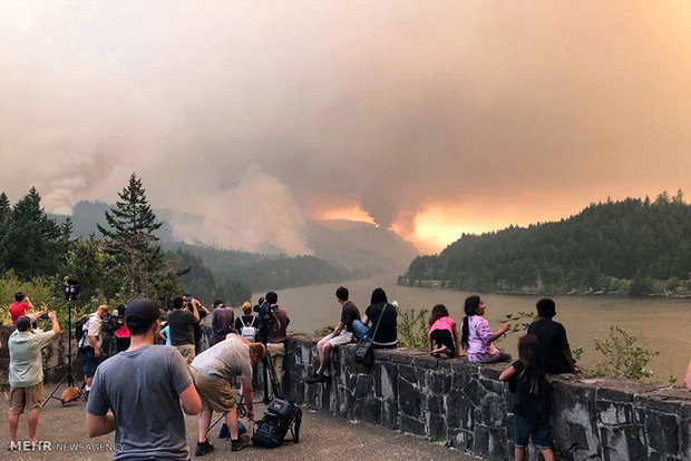 آتش سوزی گسترده در آمریکا‎