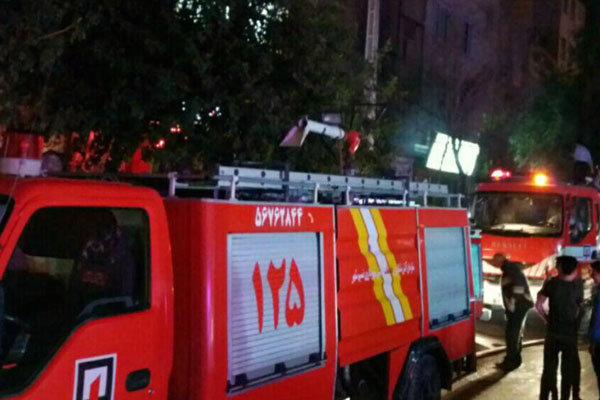 حریق توقفگاه اتوبوسرانی قزوین مهار شد