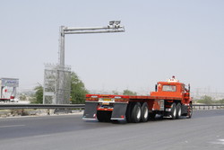 توقیف کامیون بنز با بیش از ۱۶ میلیون ریال خلافی در مهران