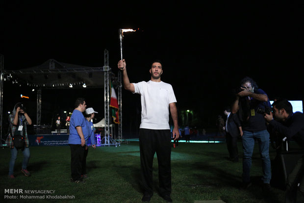 İran'da Ermeni Olimpiyatları başladı