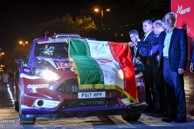 افتتاحیه پنجمین مرحله رالی بین المللی خاورمیانه در شیراز