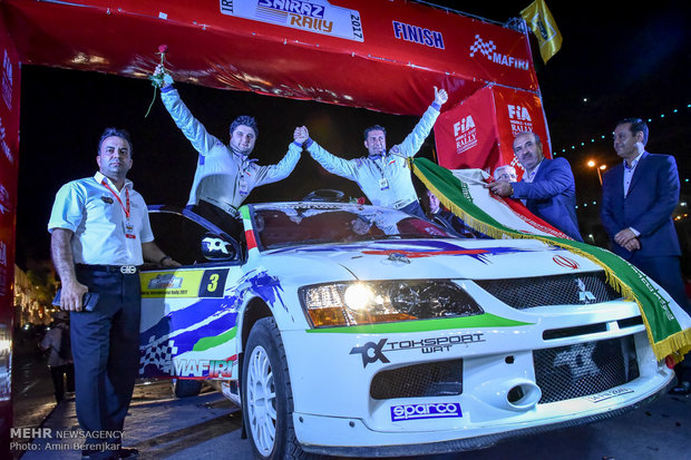 افتتاحیه پنجمین مرحله رالی بین المللی خاورمیانه در شیراز