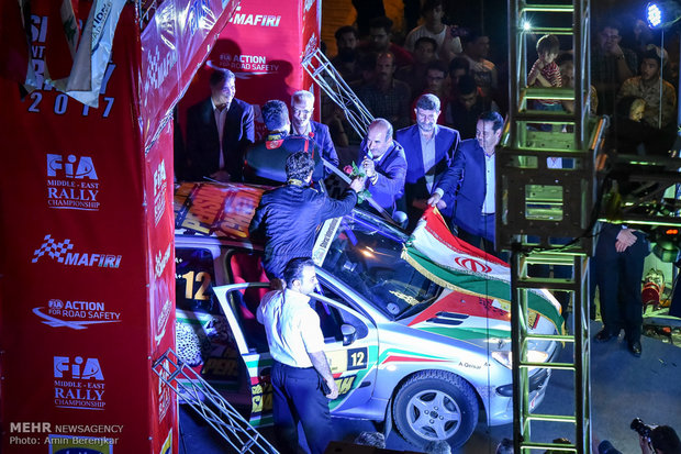 افتتاحیه پنجمین مرحله رالی بین المللی خاورمیانه در شیراز