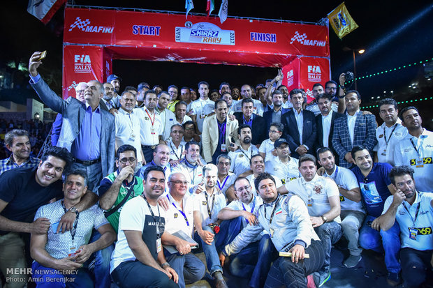 افتتاحیه پنجمین مرحله رالی بین المللی خاورمیانه در شیراز