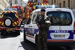 بازداشت ۲ مظنون به برنامه‌ریزی برای ارتکاب حمله تروریستی در فرانسه