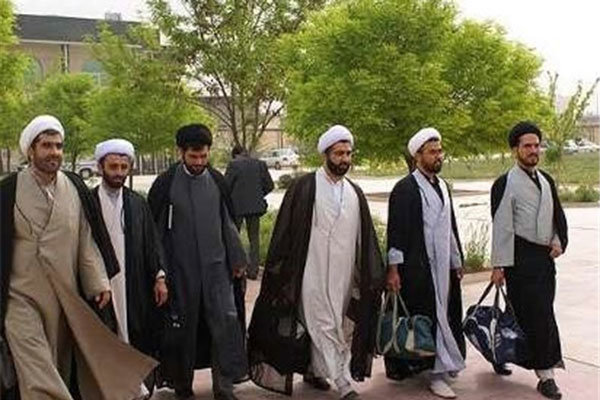 تعداد روحانیون مستقر استان بوشهر ۱۴ درصد افزایش یافت