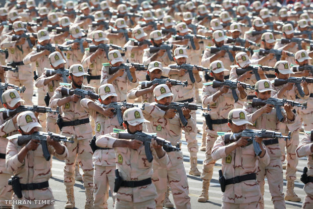 Ayatollah Khamenei attend graduation ceremony at Police Academy