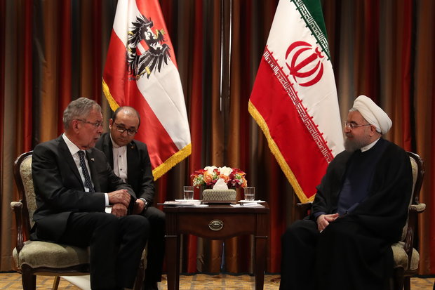 Rouhani urges expansion of ties with Austria, Sweden 