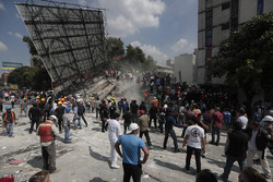 عشرات القتلى والجرحى بزلزال مدمر ضرب المكسيك