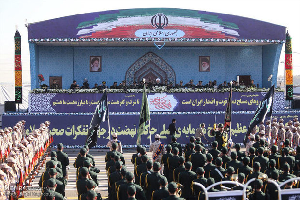 مراسم رژه بزرگ نیروهای مسلح در تهران و سراسر کشور آغاز شد