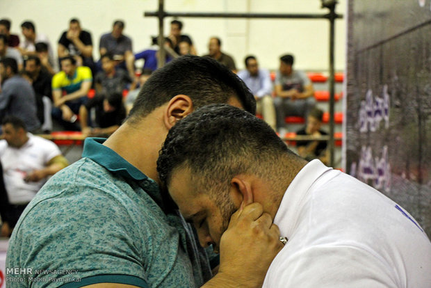 مسابقات قوی ترین مردان ایران در سنندج‎