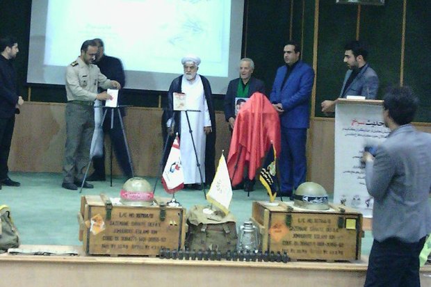 همایش «حدیث سرخ» در گرگان برگزار شد