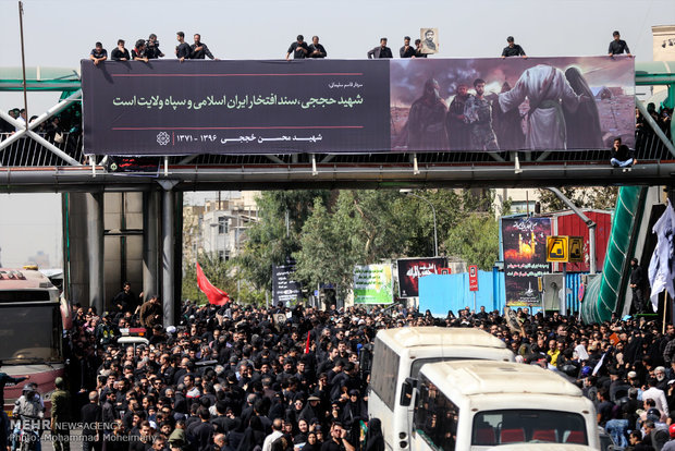 مراسم تشييع الشهيد الذبيح حججي في طهران (2)