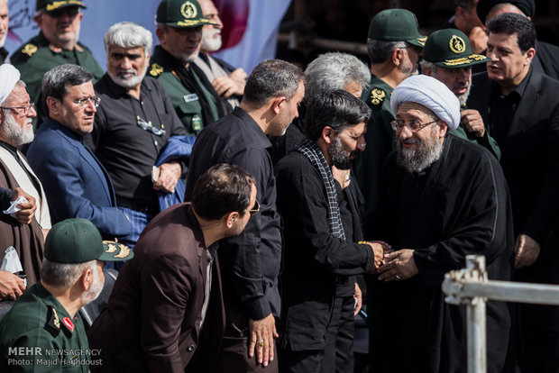 Iran bid farewell to fallen soldier