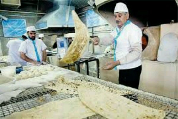 افزودنی غیرمجاز در خمیر نان/ نان باید با آرد سبوس دار تهیه شود
