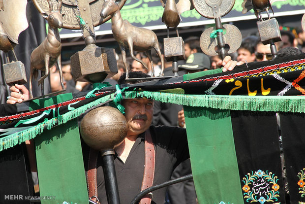 مراسم تاسوعای حسینی در سیرجان