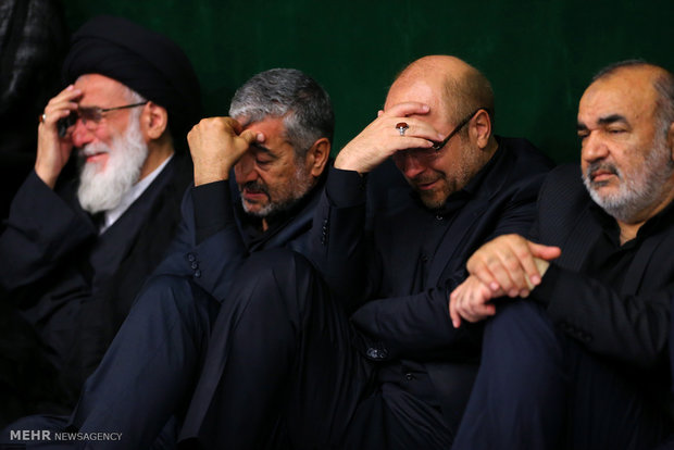 إحياء ليلة الوحشة بحضور قائد الثورة الإسلامية