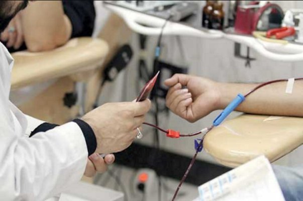خون ایرانی سالم تر از آمریکایی/۲.۱میلیون اهدای خون در کشور