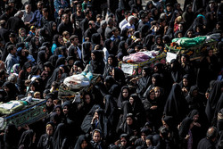 مراسم نمادین خاکسپاری شهدای کربلا در قزوین برگزار شد
