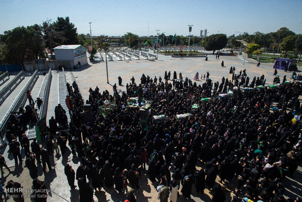 تشیع نمادین شهدای کربلا