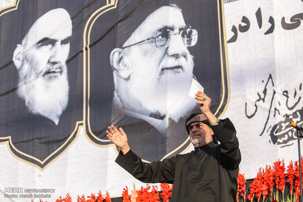 Mourners of Imam Hossein gather in Qom