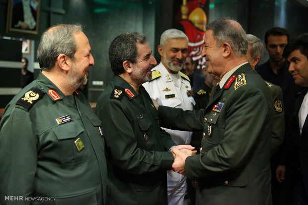 Iran's MoD receives Turkey's Military Chief of Staff