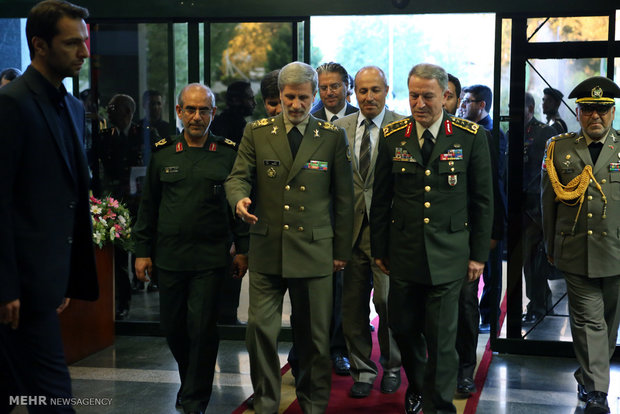 Iran's MoD receives Turkey's Military Chief of Staff