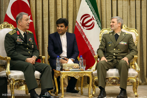 Iran's MoD receives Turkey's Military Chief of Staff