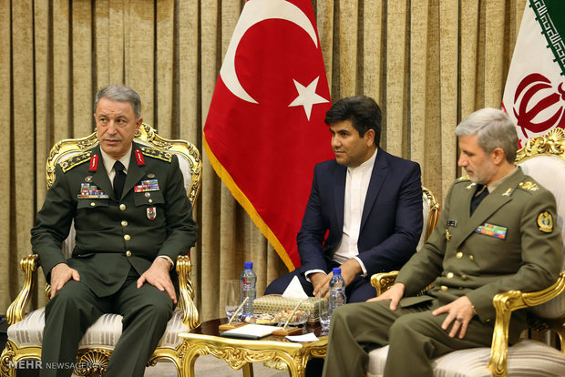 Iran's MoD receives Turkey's Military Chief of Staff