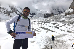 صعود سفیر ایران هتل آنلاین به هشتمین قله مرتفع جهان و کسب مدال نقره جهانی