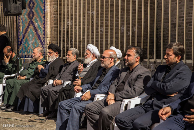 اجتماع بزرگ هیئت های مذهبی یزد در میدان امیرچخماق‎