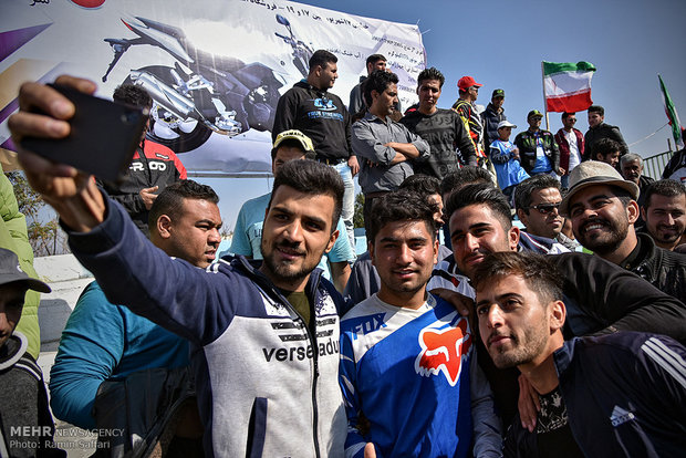 Mashhad plays host to National Motocross Championship