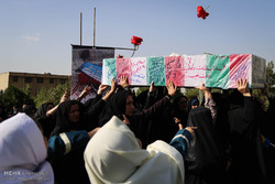 تدفین شهدای گمنام در پردیس ابوریحان دانشگاه تهران
