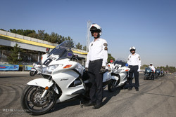 ۵ تیم موتورسوار تصادفات احتمالی شهر مهران را بررسی می کنند