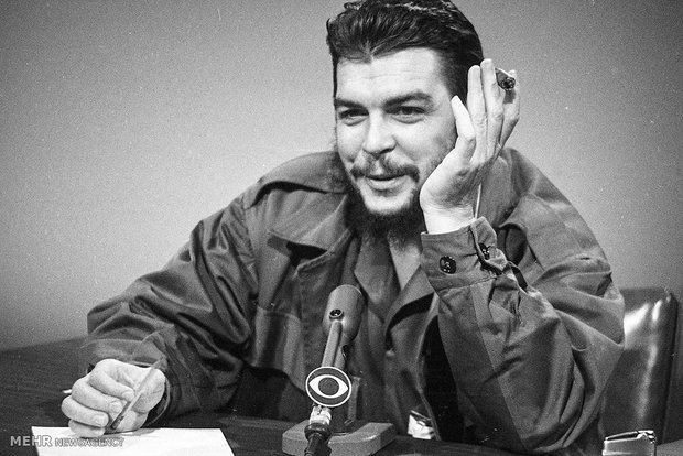 Ernesto Che Guevara sevgisi 50 yaşına girdi