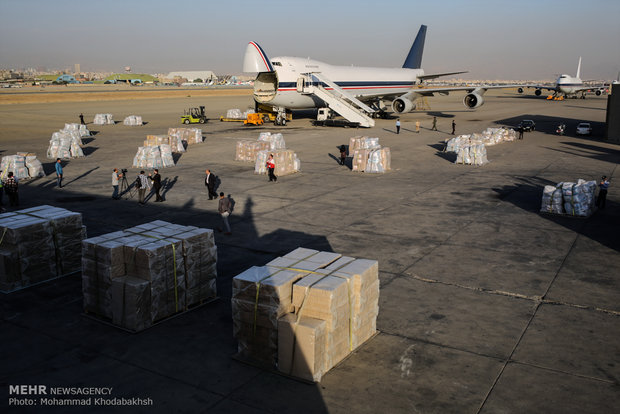Iran loads humanitarian aid batch to Rohingya Muslims