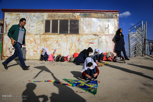 Hamedan hosts Kite Festival