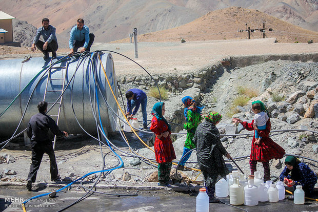 ۹۷۵ روستای اصفهان درگیر تنش آبی است