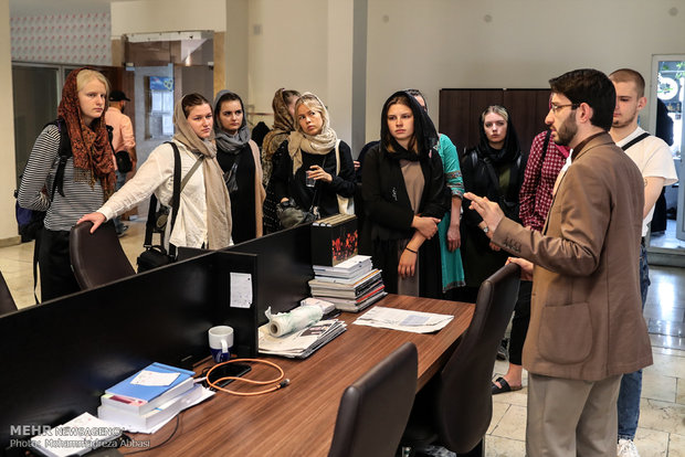 Danish journalism students visit MNA HQ