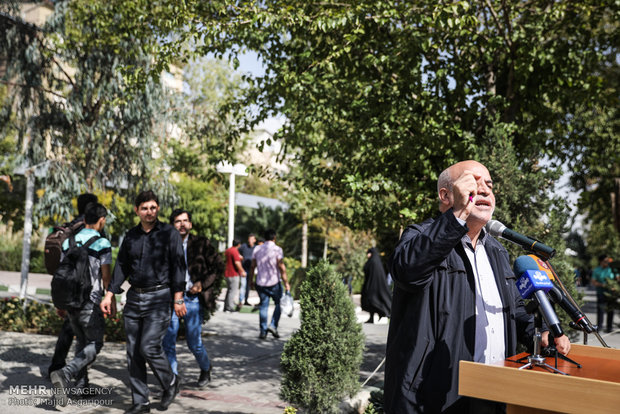 Iranian students angry with Trump’s anti-Iran speech