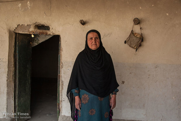 Daily life of women in Margoon, southwest Iran