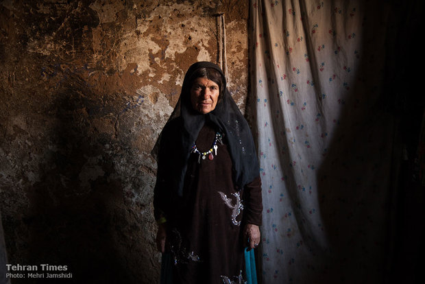 Daily life of women in Margoon, southwest Iran